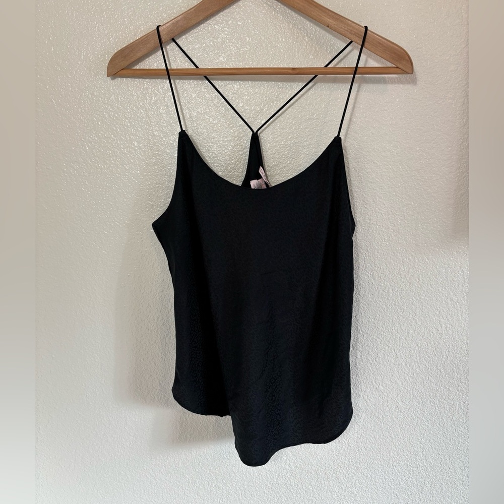 Victoria’s Secret Black Spaghetti Strap Satiny Leopard Print Tank Size Medium